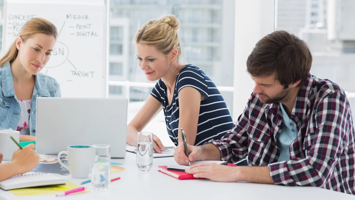 Formular de contact WordPress: creare și optimizare